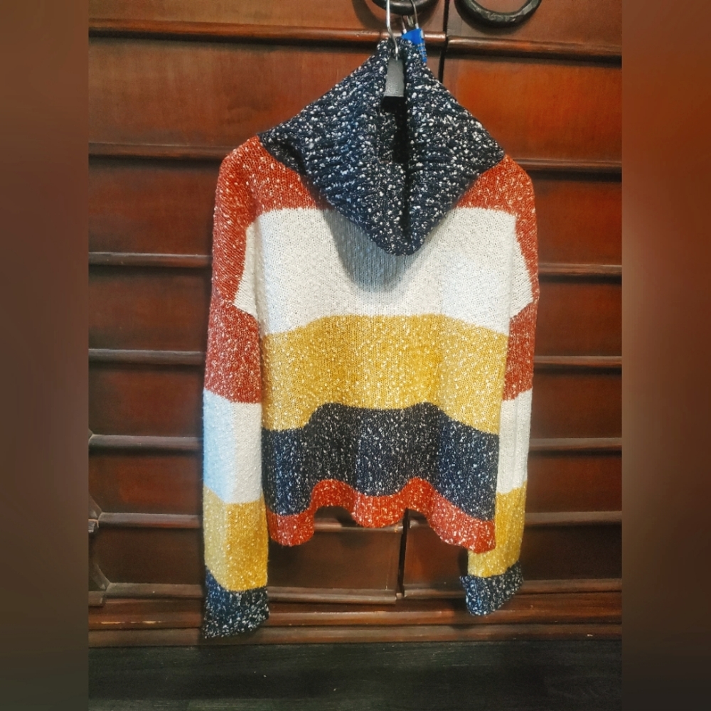 G.i.l.i Cowl Neck Sweater